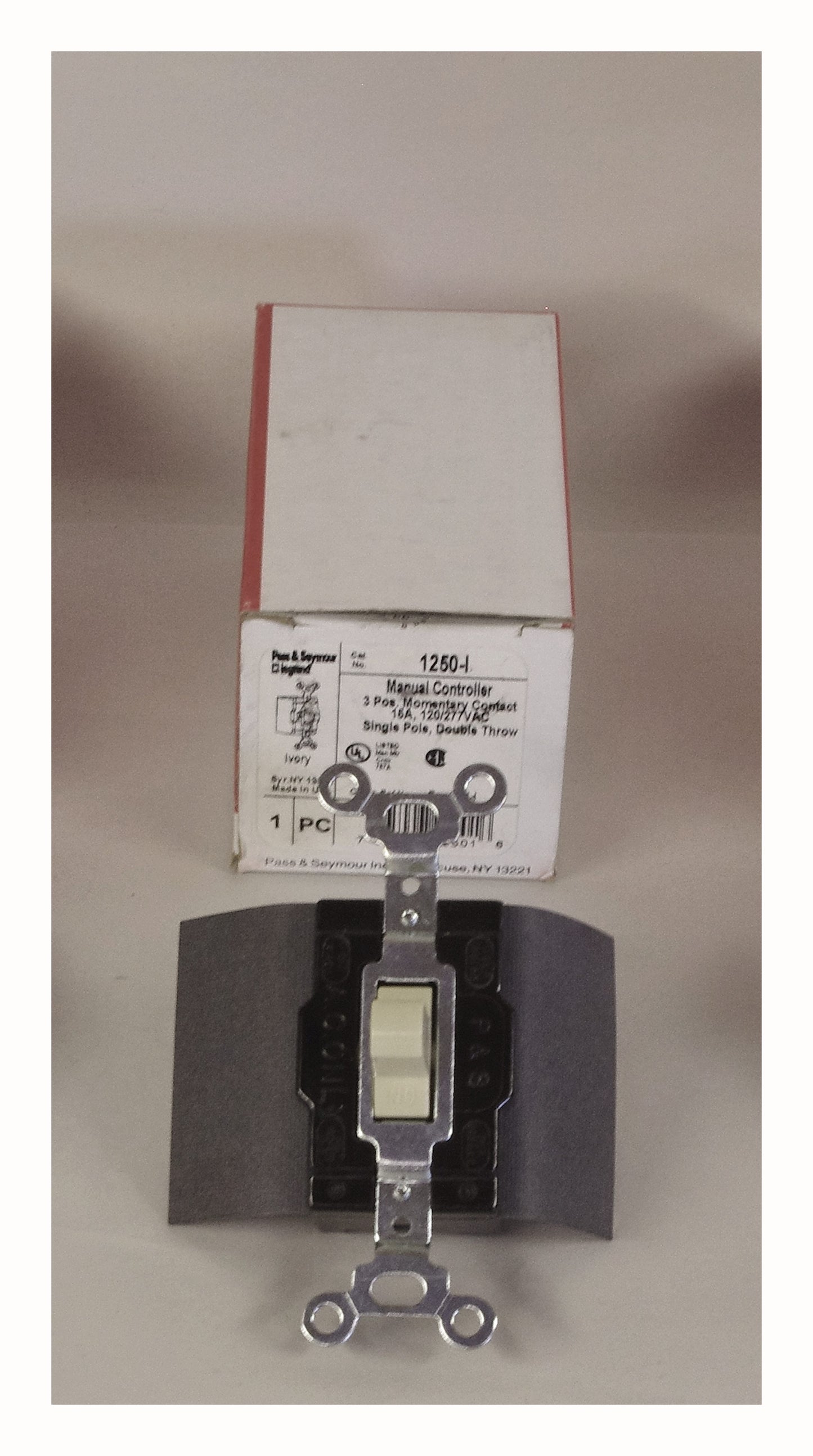Pass & Seymour 1250-I Manual Controller - same as Legrand-Pass & Seymour